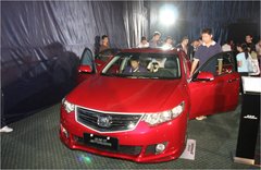2009款 2.4L 自动 尊贵版