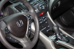 2009款 2.4L 自动 尊贵版