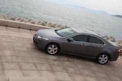 2009款 2.4L 自动 尊贵版