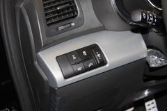 2008款 2.5T 自动 柴油精英版 5座