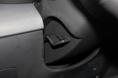 2008款 2.5T 自动 柴油精英版 5座
