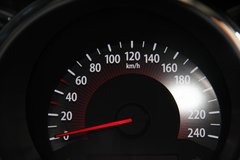 2008款 2.5T 自动 柴油精英版 5座