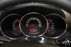 2008款 2.5T 自动 柴油精英版 5座