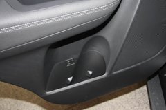 2008款 2.5T 自动 柴油精英版 5座