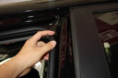 2008款 2.5T 自动 柴油精英版 5座