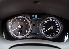 2010款 350 3.5 自动 豪华版