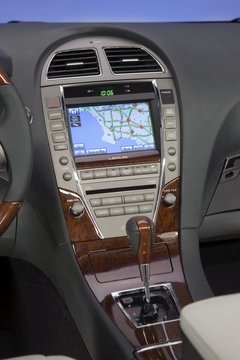 2010款 350 3.5 自动 豪华版