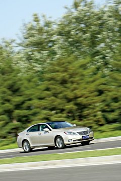 2010款 350 3.5 自动 豪华版