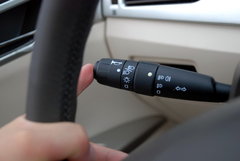 2010款 1.6 自动 尊雅型