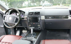 2008款 6.0L 自动 顶级型