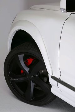 2008款 6.0L 自动 顶级型
