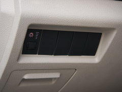 2009款 2.5T 手动 柴油4X2豪华型