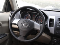 2009款 2.5T 手动 柴油4X2豪华型