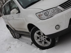2009款 2.5T 手动 柴油4X2豪华型