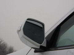 2009款 2.5T 手动 柴油4X2豪华型
