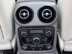 2010款 5.0 自动 全景奢华版