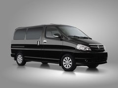 2010款 2.0睿翔 豪华型(短轴)