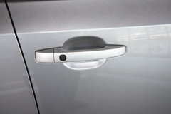 2010款 2.5XT 自动 豪华版 5座