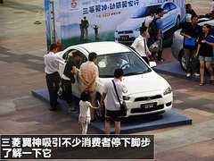 2010款 1.8L CVT 时尚版舒适型5座
