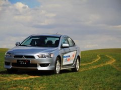 2010款 1.8L CVT 时尚版舒适型5座