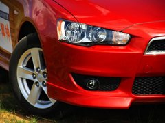 2010款 1.8L CVT 时尚版舒适型5座