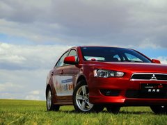 2010款 1.8L CVT 时尚版舒适型5座