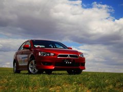 2010款 1.8L CVT 时尚版舒适型5座