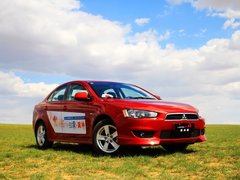 2010款 1.8L CVT 时尚版舒适型5座