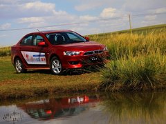 2010款 1.8L CVT 时尚版舒适型5座