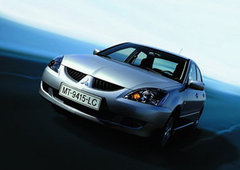 2010款 1.8L CVT 时尚版舒适型5座