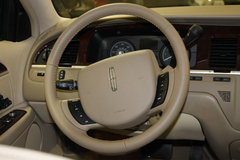 2004款 Town Car 4.6L 自动 加长礼宾车