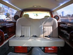 2004款 Town Car 4.6L 自动 加长礼宾车