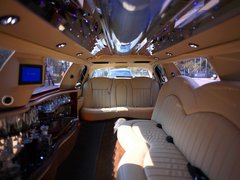 2004款 Town Car 4.6L 自动 加长礼宾车
