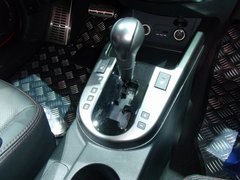 2010款 1.6L 自动 豪华版