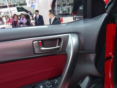 2010款 1.6L 自动 豪华版