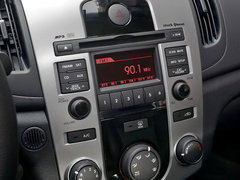 2010款 1.6L 自动 豪华版