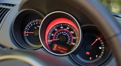 2010款 1.6L 自动 豪华版