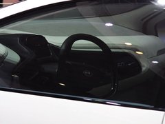 2010款 1.6L 自动 豪华版