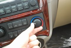 2009款 2.0L 自动 舒适型 GL