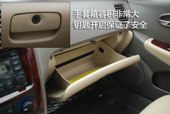 2009款 2.0L 自动 舒适型 GL