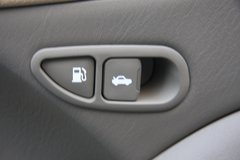 2009款 2.0L 自动 舒适型 GL