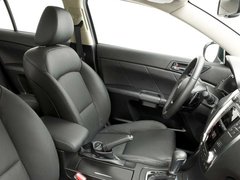 2010款 2.4 CVT 兩驅(qū)豪華型