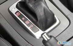 2010款 2.4 CVT 两驱豪华型