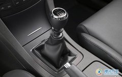 2010款 2.4 CVT 两驱豪华型