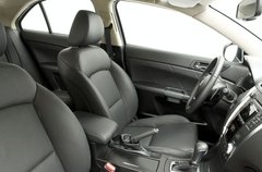 2010款 2.4 CVT 两驱豪华型