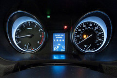 2010款 2.4 CVT 两驱豪华型