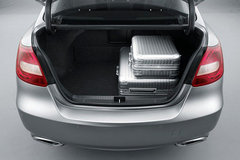 2010款 2.4 CVT 两驱豪华型