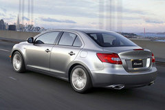 2010款 2.4 CVT 两驱豪华型