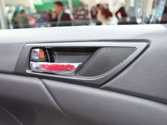2010款 2.4 CVT 两驱豪华型