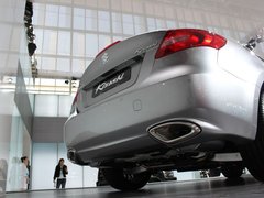 2010款 2.4 CVT 两驱豪华型